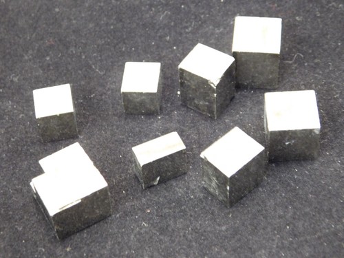 Big lot eight little - of,